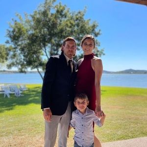 Meet your Posher, Dustin